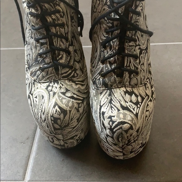 Jeffrey Campbell Damsel Boots - Picture 4 of 5